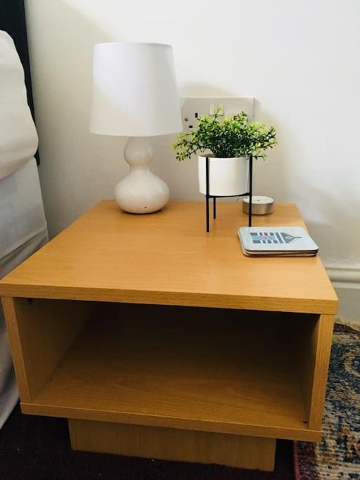 Hillcrest Cottage, Comfy Flat, Trendy Uplands Area 스완지 외부 사진